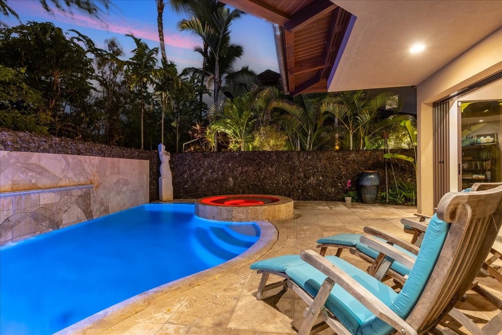 Kailua-Kona, Hawaii, 96740, United States, 4 Bedrooms Bedrooms, ,4.5 BathroomsBathrooms,Residential,Forsale,1929324
