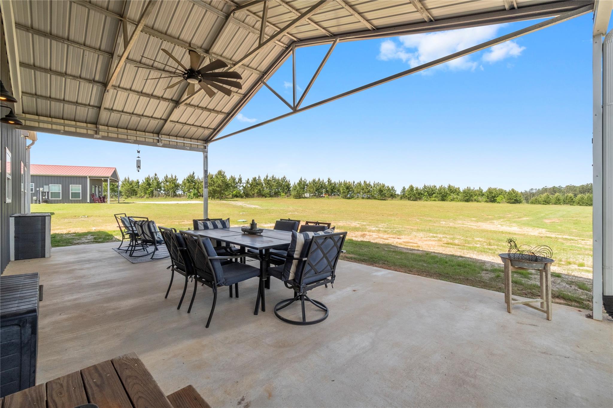 Livingston, Texas, 77351, United States, 3 Bedrooms Bedrooms, ,2 BathroomsBathrooms,Residential,Forsale,1889189
