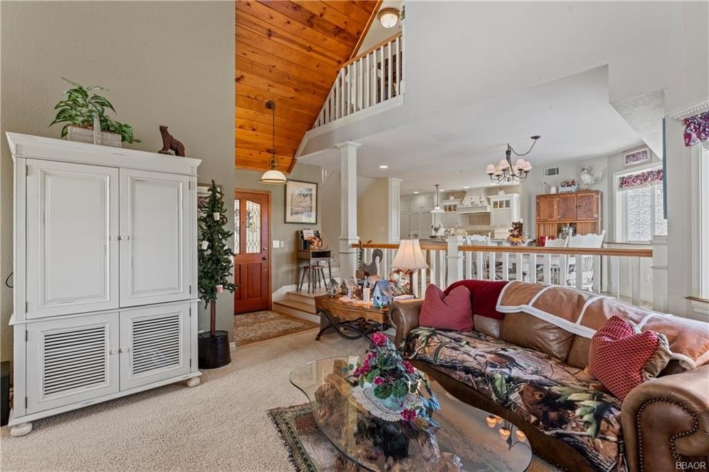 Lake Arrowhead, California, 92352, United States, 3 Bedrooms Bedrooms, ,3 BathroomsBathrooms,Residential,Forsale,1908061