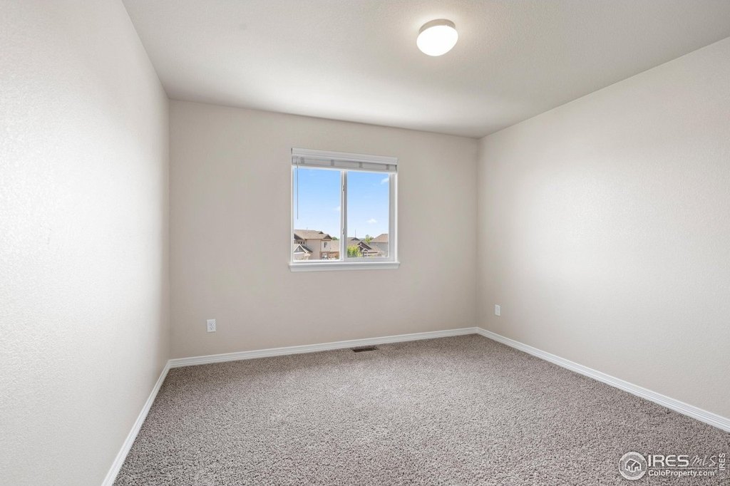 Windsor, Colorado, 80550, United States, 5 Bedrooms Bedrooms, ,4 BathroomsBathrooms,Residential,Forsale,1886141
