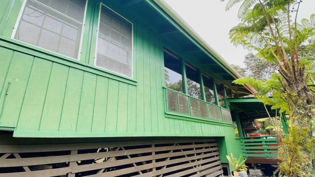 Volcano, Hawaii, 96785, United States, 3 Bedrooms Bedrooms, ,4.5 BathroomsBathrooms,Residential,Forsale,1929297