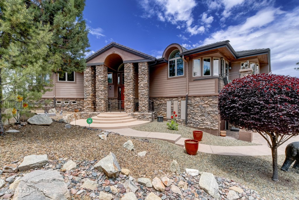 Prescott, Arizona, 86303, United States, 4 Bedrooms Bedrooms, ,4.5 BathroomsBathrooms,Residential,Forsale,1903148