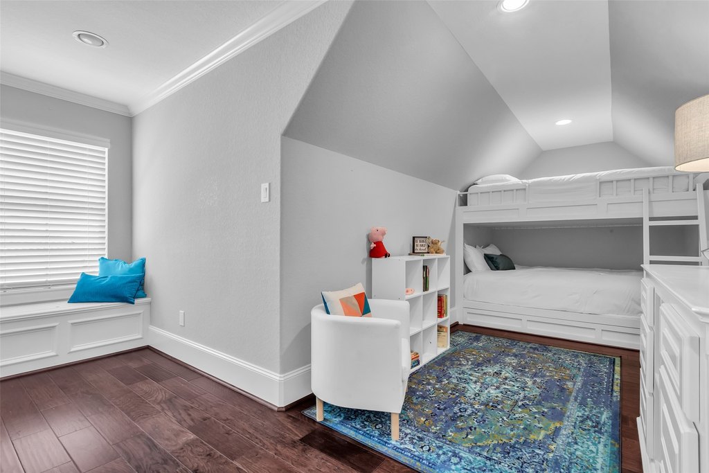 Livingston, Texas, 77351, United States, 6 Bedrooms Bedrooms, ,5 BathroomsBathrooms,Residential,Forsale,1889169