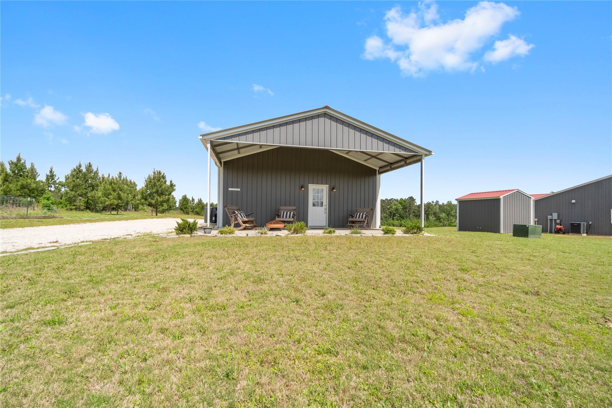 Livingston, Texas, 77351, United States, 3 Bedrooms Bedrooms, ,2 BathroomsBathrooms,Residential,Forsale,1889189