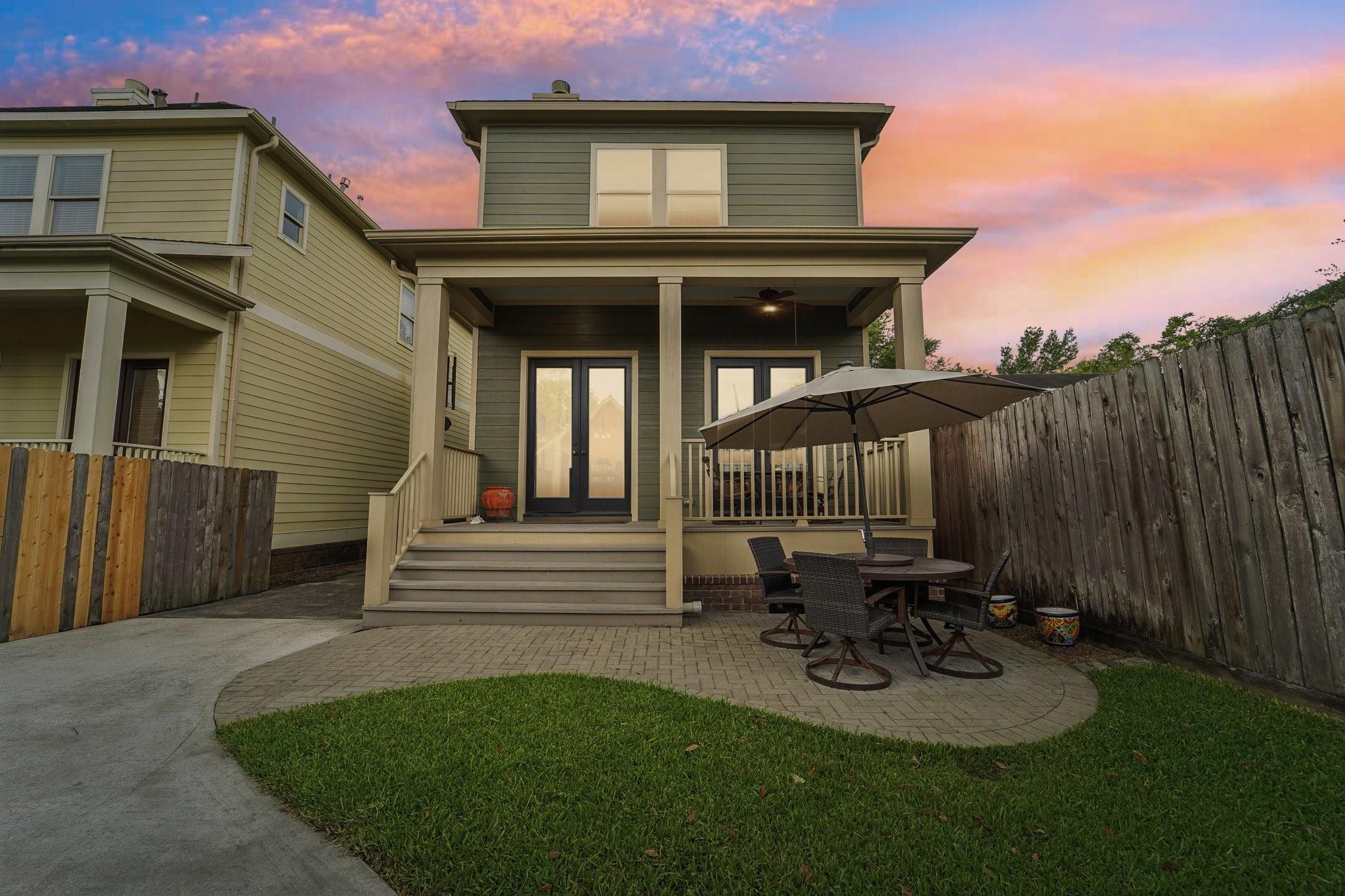 Houston, Texas, 77008, United States, 3 Bedrooms Bedrooms, ,2 BathroomsBathrooms,Residential,Forsale,1953087