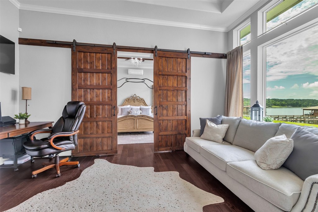 Livingston, Texas, 77351, United States, 6 Bedrooms Bedrooms, ,5 BathroomsBathrooms,Residential,Forsale,1889169