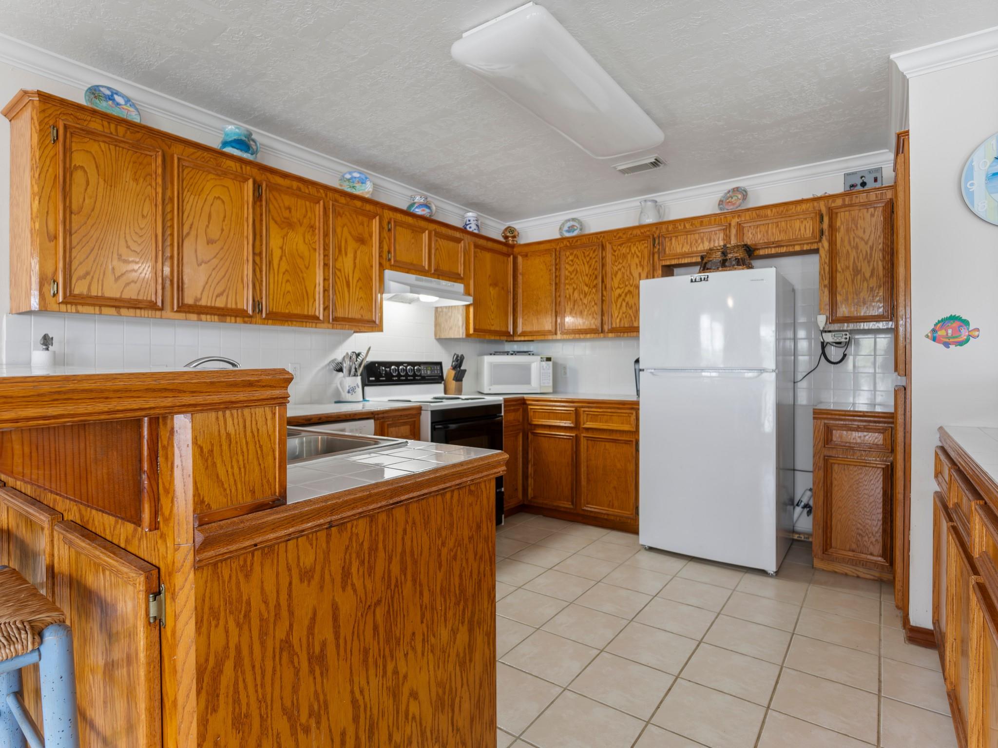 Matagorda, Texas, 77457, United States, 3 Bedrooms Bedrooms, ,2 BathroomsBathrooms,Residential,Forsale,1934908