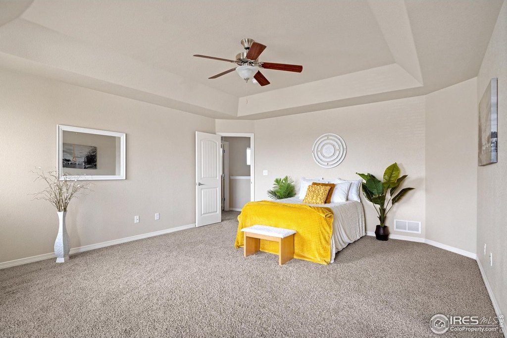 Windsor, Colorado, 80550, United States, 5 Bedrooms Bedrooms, ,4 BathroomsBathrooms,Residential,Forsale,1886141