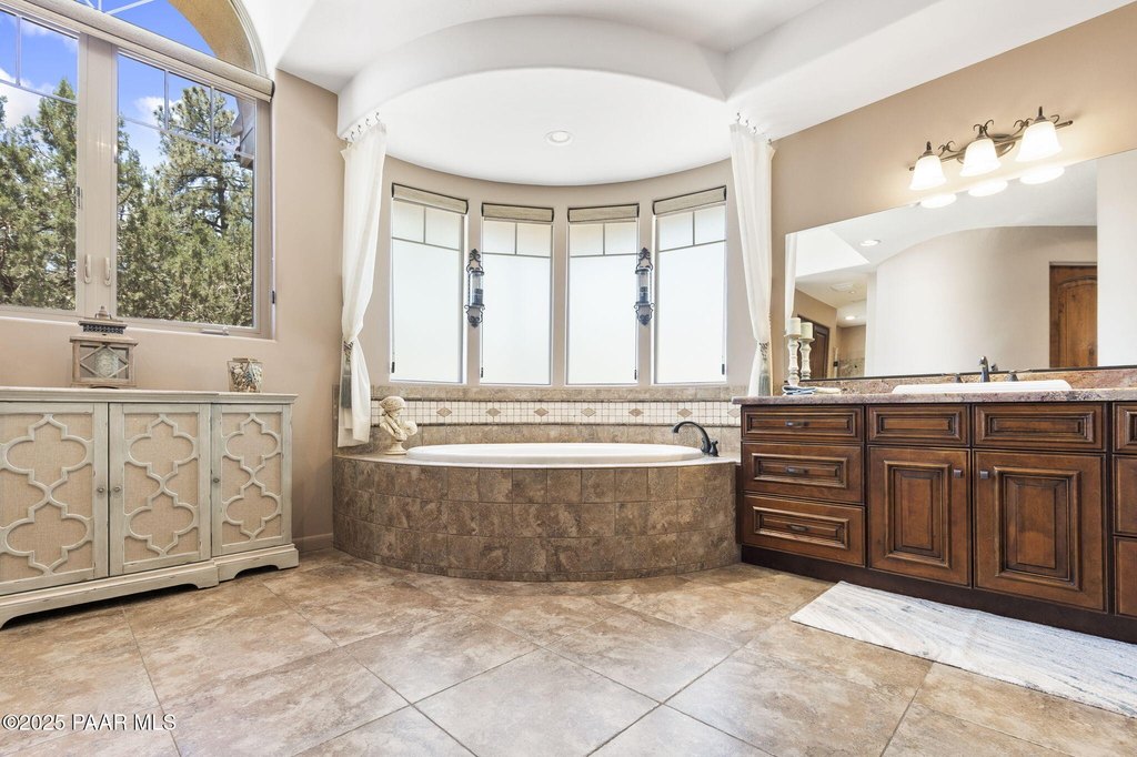 Prescott, Arizona, 86303, United States, 4 Bedrooms Bedrooms, ,4.5 BathroomsBathrooms,Residential,Forsale,1903148