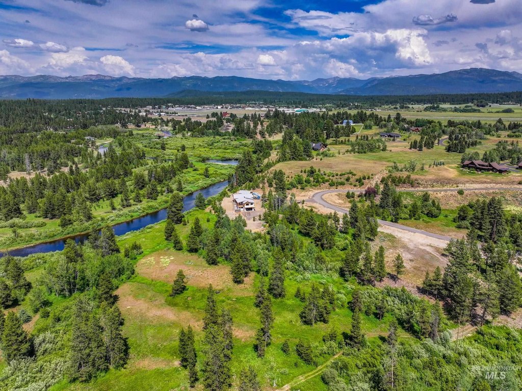 McCall, Idaho, 83638, United States, ,Land,Forsale,1996731