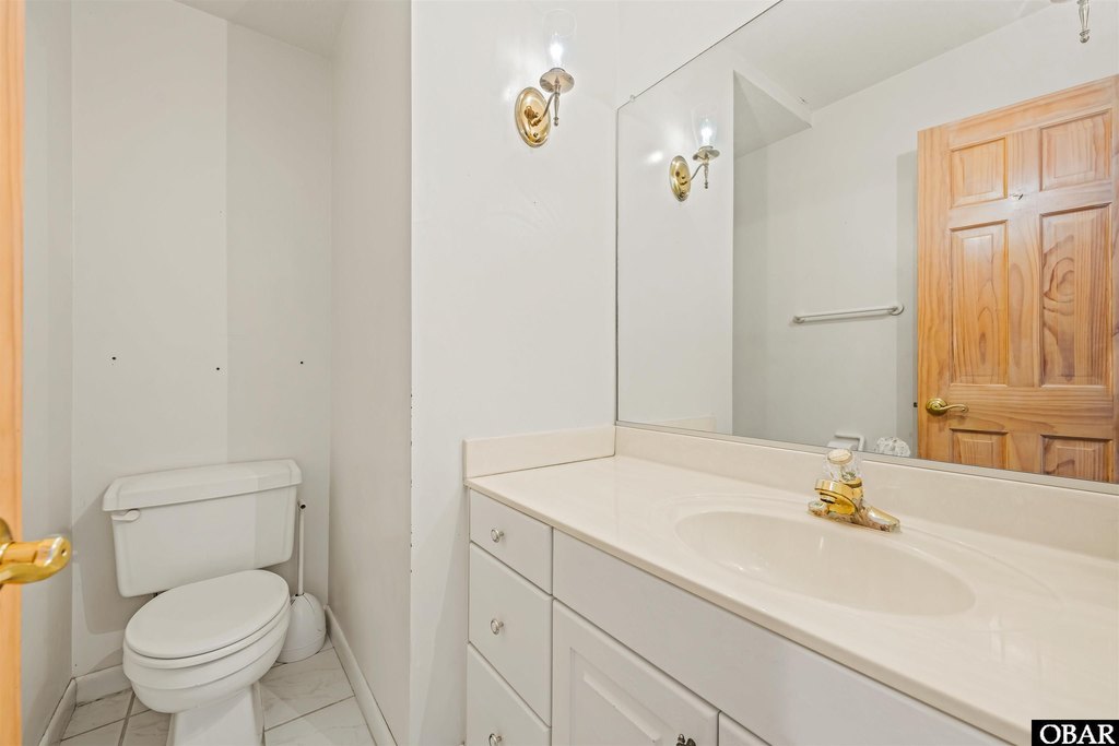 Southern Shores, North Carolina, 27949, United States, 4 Bedrooms Bedrooms, ,2.5 BathroomsBathrooms,Residential,Forsale,1926633
