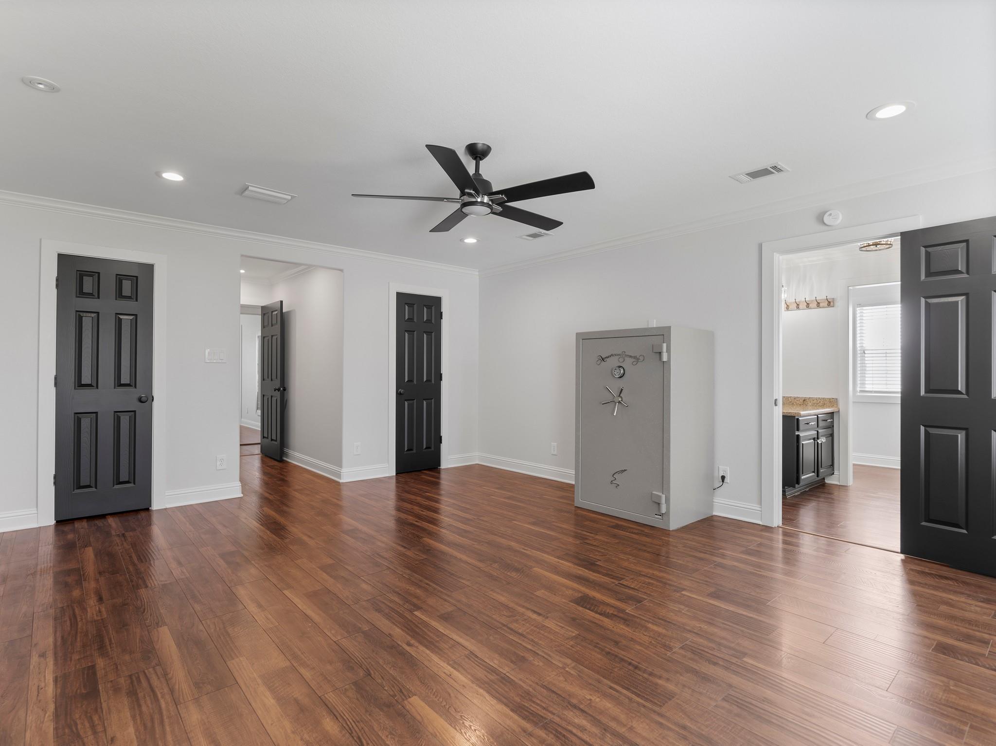 Needville, Texas, 77461, United States, 5 Bedrooms Bedrooms, ,4 BathroomsBathrooms,Residential,Forsale,1953082