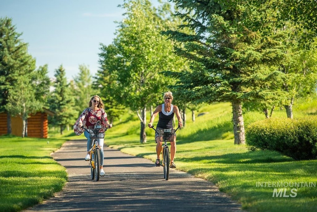 McCall, Idaho, 83638, United States, ,Land,Forsale,1996731