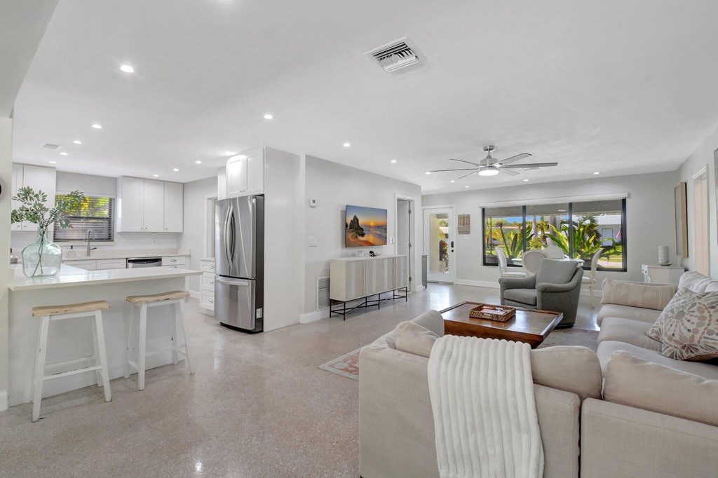 Delray Beach, Florida, 33444, United States, 3 Bedrooms Bedrooms, ,3 BathroomsBathrooms,Residential,Forsale,1905192