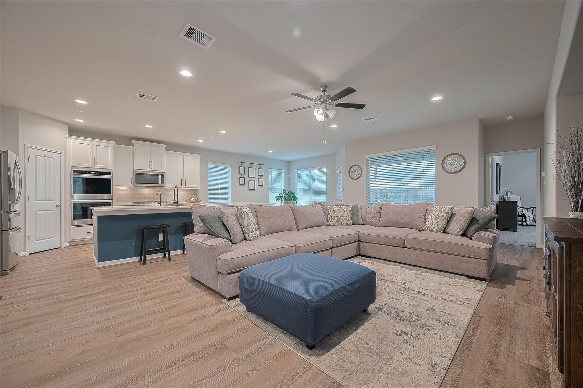 Richmond, Texas, 77407, United States, 4 Bedrooms Bedrooms, ,3 BathroomsBathrooms,Residential,Forsale,1889175