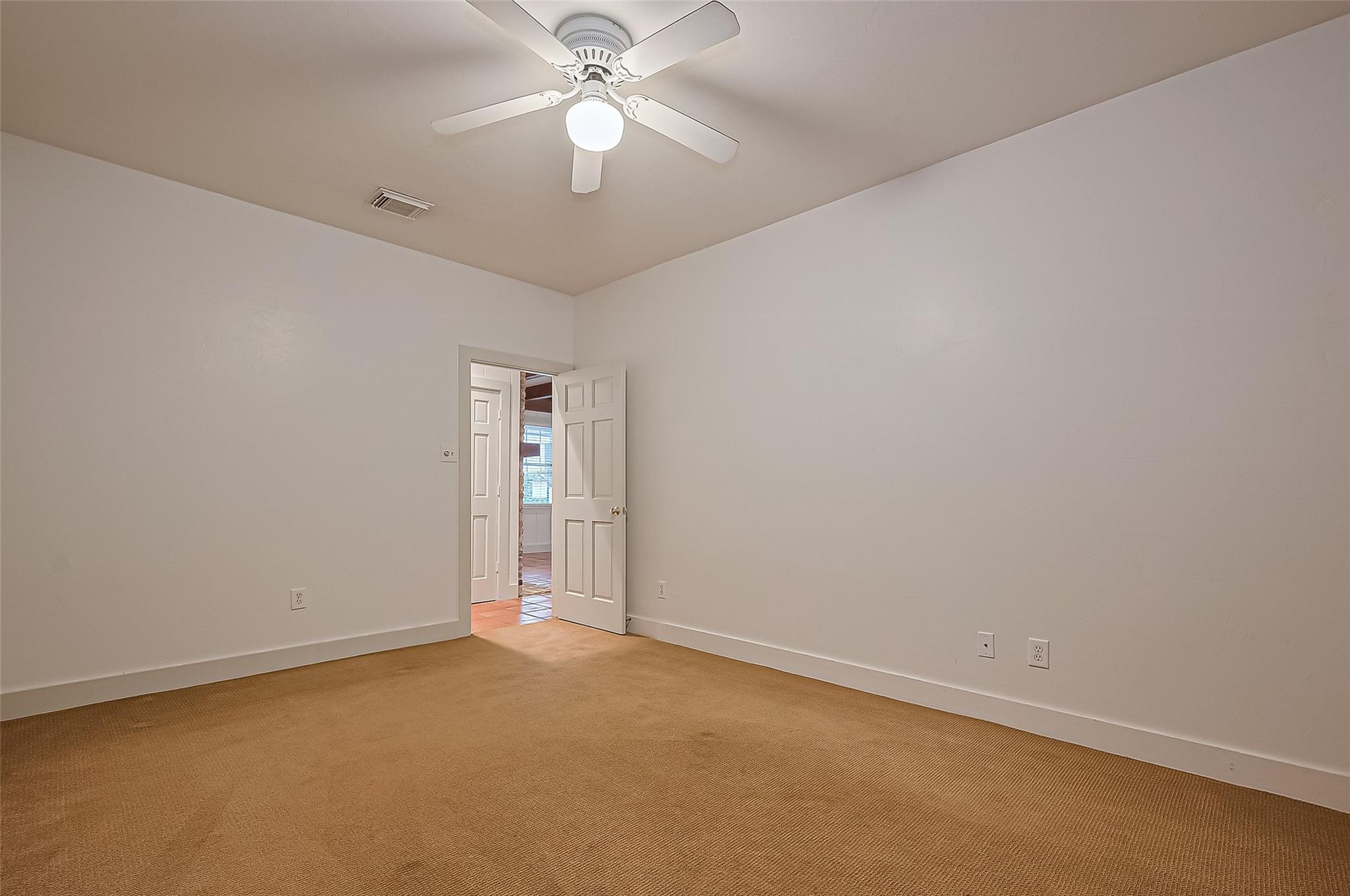 Needville, Texas, 77461, United States, 3 Bedrooms Bedrooms, ,2 BathroomsBathrooms,Residential,Forsale,1953079