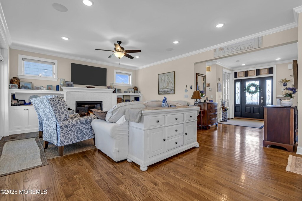 Mantoloking, New Jersey, 08738, United States, 5 Bedrooms Bedrooms, ,4.5 BathroomsBathrooms,Residential,Forsale,1900453