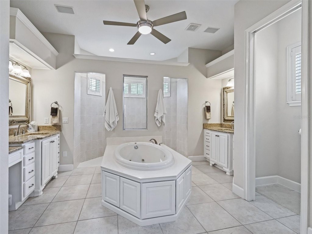 OCALA, Florida, 34482, United States, 3 Bedrooms Bedrooms, ,2.5 BathroomsBathrooms,Residential,Forsale,2004124