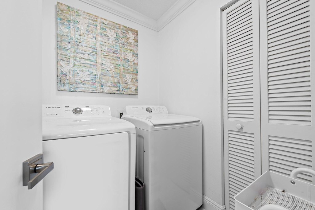 Highland Beach, Florida, 33487, United States, 3 Bedrooms Bedrooms, ,2 BathroomsBathrooms,Residential,Forsale,1886572