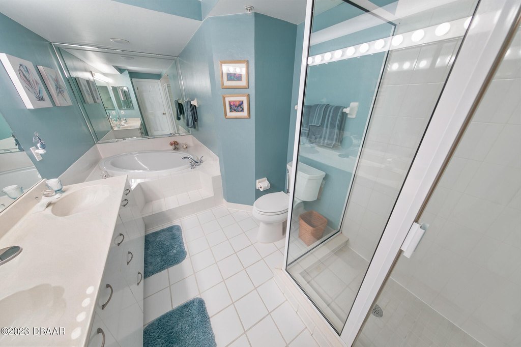 Ponce Inlet, Florida, 32127, United States, 2 Bedrooms Bedrooms, ,2 BathroomsBathrooms,Residential,Forsale,1964587