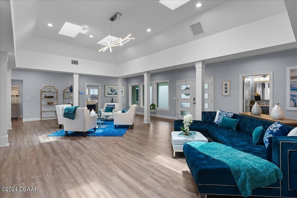 Ormond Beach, Florida, 32176, United States, 5 Bedrooms Bedrooms, ,3.5 BathroomsBathrooms,Residential,Forsale,1919174