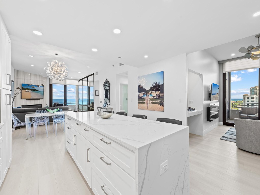 Highland Beach, Florida, 33487, United States, 2 Bedrooms Bedrooms, ,2 BathroomsBathrooms,Residential,Forsale,1905195