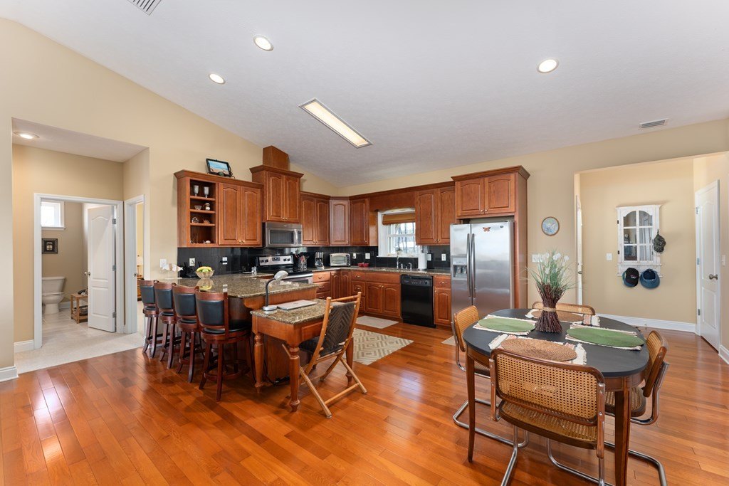 Port St. Joe, Florida, 32456, United States, 3 Bedrooms Bedrooms, ,2 BathroomsBathrooms,Residential,Forsale,1946760