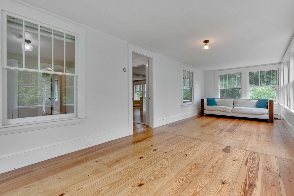 Hampton, New Hampshire, 03842, United States, 4 Bedrooms Bedrooms, ,2 BathroomsBathrooms,Residential,Forsale,1933935