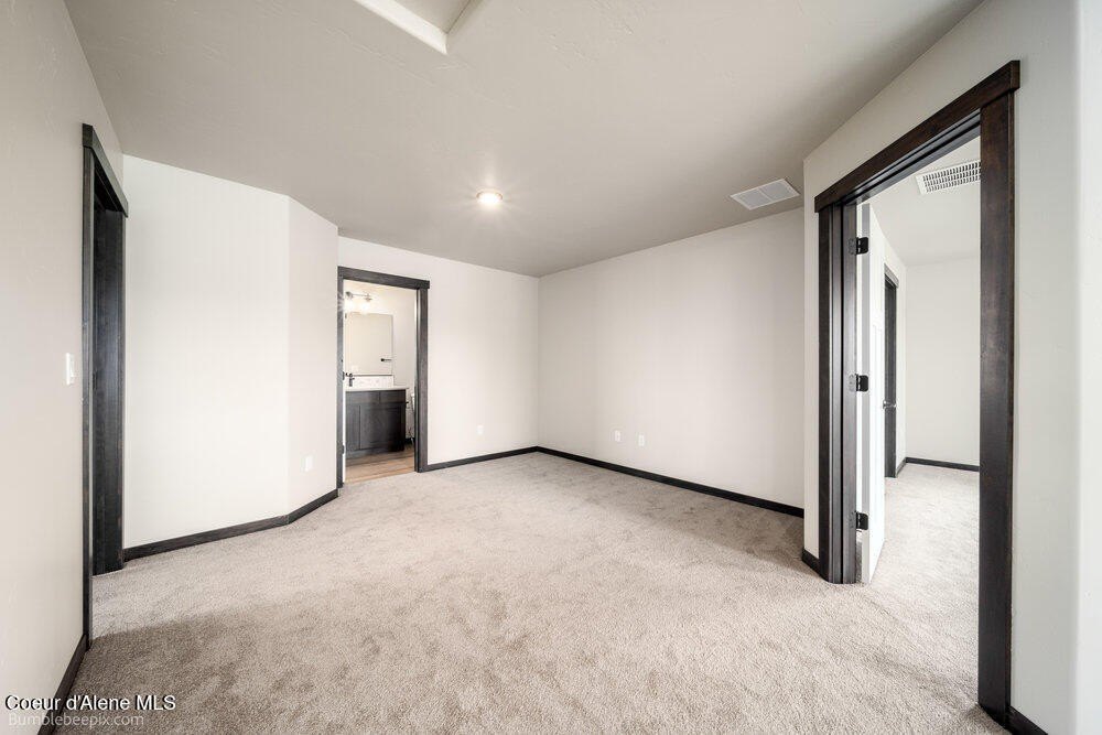 Post Falls, Idaho, 83854, United States, 4 Bedrooms Bedrooms, ,2.5 BathroomsBathrooms,Residential,Forsale,1913872