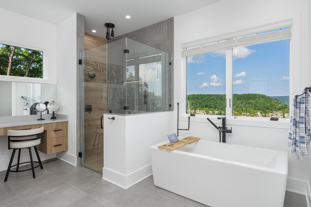 Soddy Daisy, Tennessee, 37379, United States, 4 Bedrooms Bedrooms, ,3.5 BathroomsBathrooms,Residential,Forsale,1922189