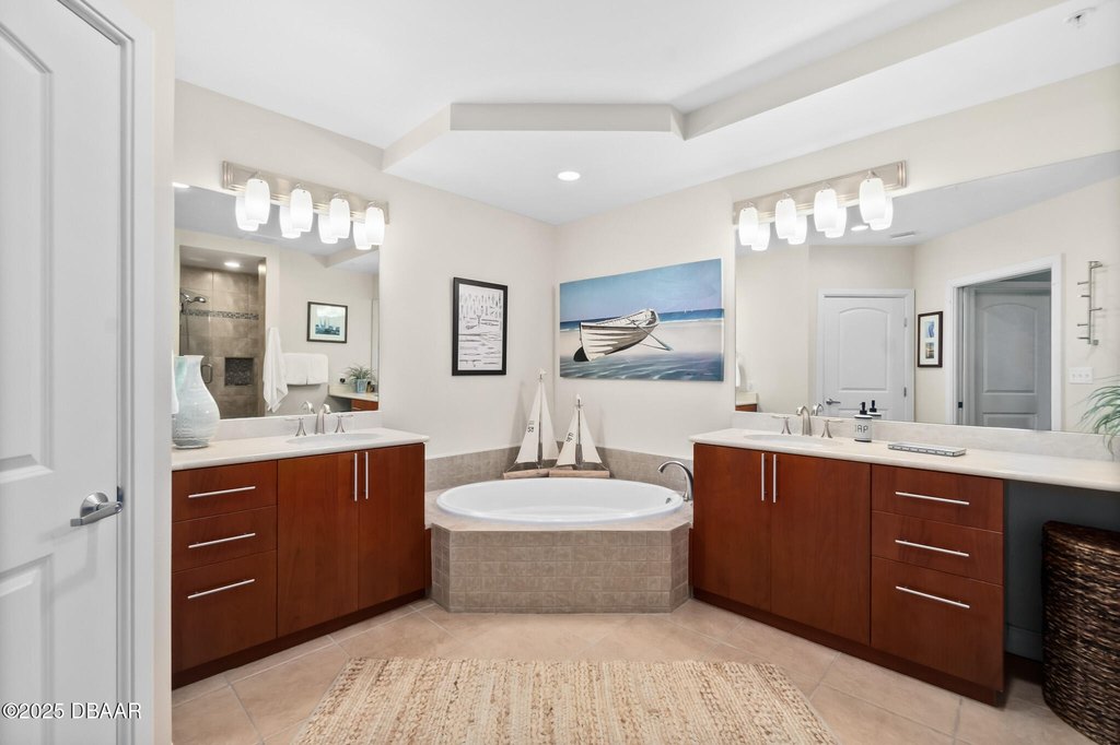 Daytona Beach Shores, Florida, 32118, United States, 2 Bedrooms Bedrooms, ,2 BathroomsBathrooms,Residential,Forsale,1900232