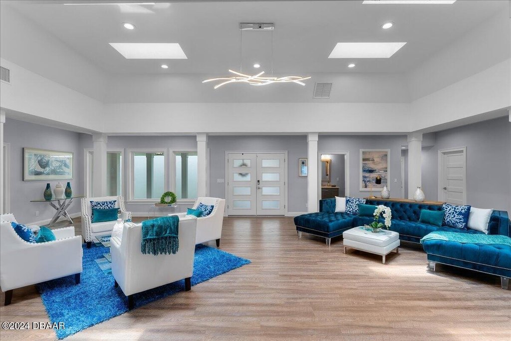 Ormond Beach, Florida, 32176, United States, 5 Bedrooms Bedrooms, ,3.5 BathroomsBathrooms,Residential,Forsale,1919174