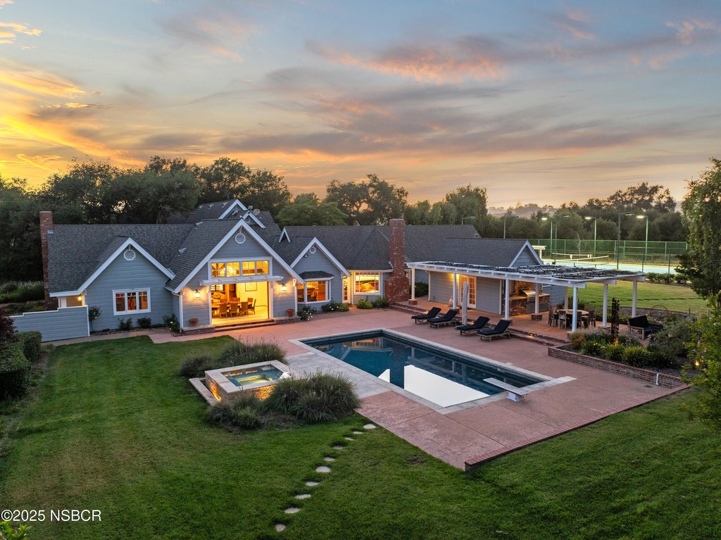 Solvang, California, 93463, United States, 5 Bedrooms Bedrooms, ,4 BathroomsBathrooms,Residential,Forsale,1909553