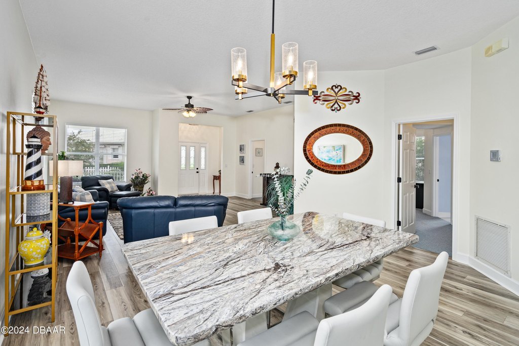 Daytona Beach, Florida, 32118, United States, 2 Bedrooms Bedrooms, ,2 BathroomsBathrooms,Residential,Forsale,1884225