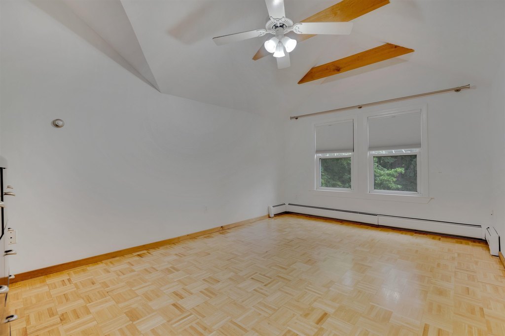 Hampton, New Hampshire, 03842, United States, 4 Bedrooms Bedrooms, ,2 BathroomsBathrooms,Residential,Forsale,1933935