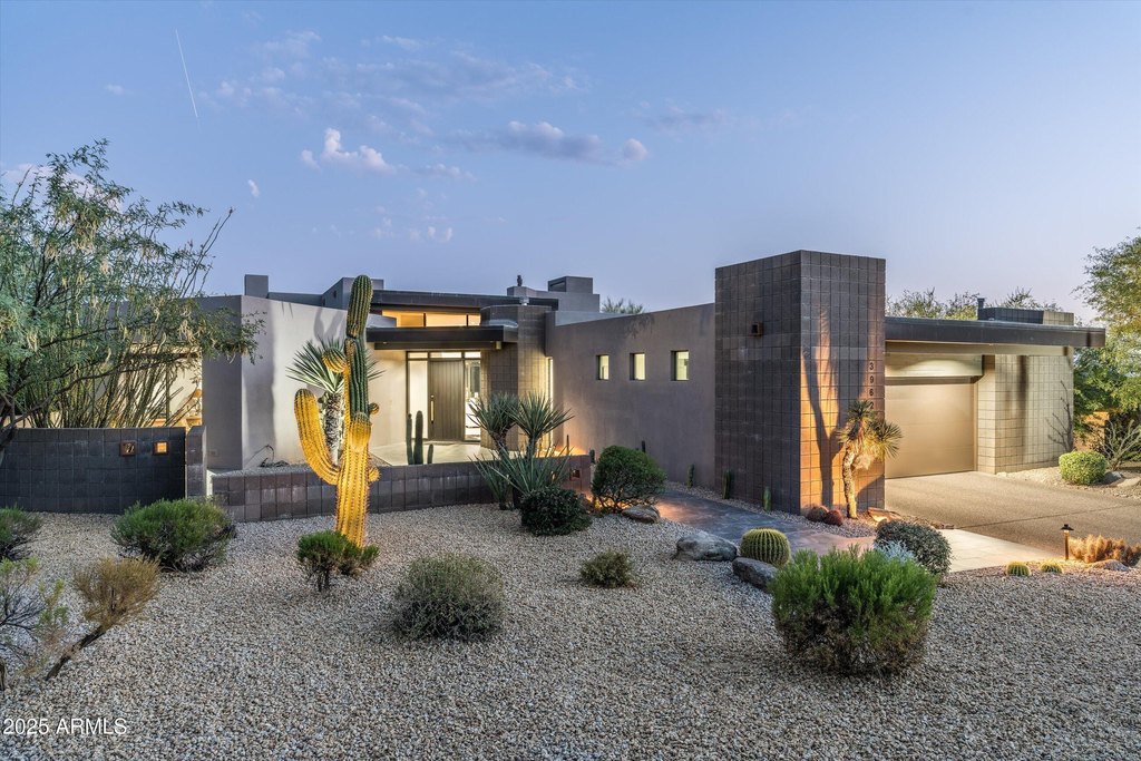 Scottsdale, Arizona, 85262, United States, 3 Bedrooms Bedrooms, ,4 BathroomsBathrooms,Residential,Forsale,1908083