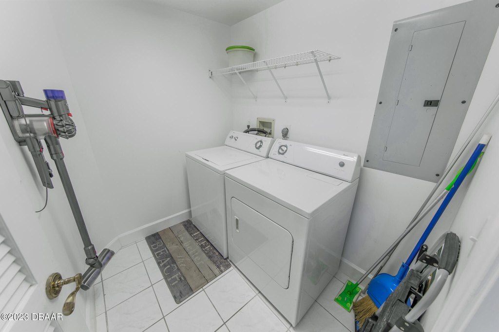 Ponce Inlet, Florida, 32127, United States, 2 Bedrooms Bedrooms, ,2 BathroomsBathrooms,Residential,Forsale,1964587