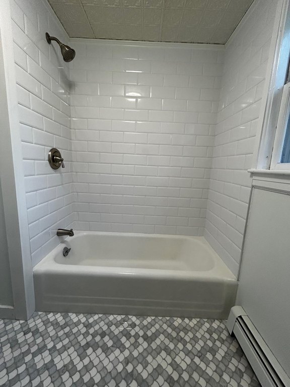 Hampton, New Hampshire, 03842, United States, 4 Bedrooms Bedrooms, ,2 BathroomsBathrooms,Residential,Forsale,1933935