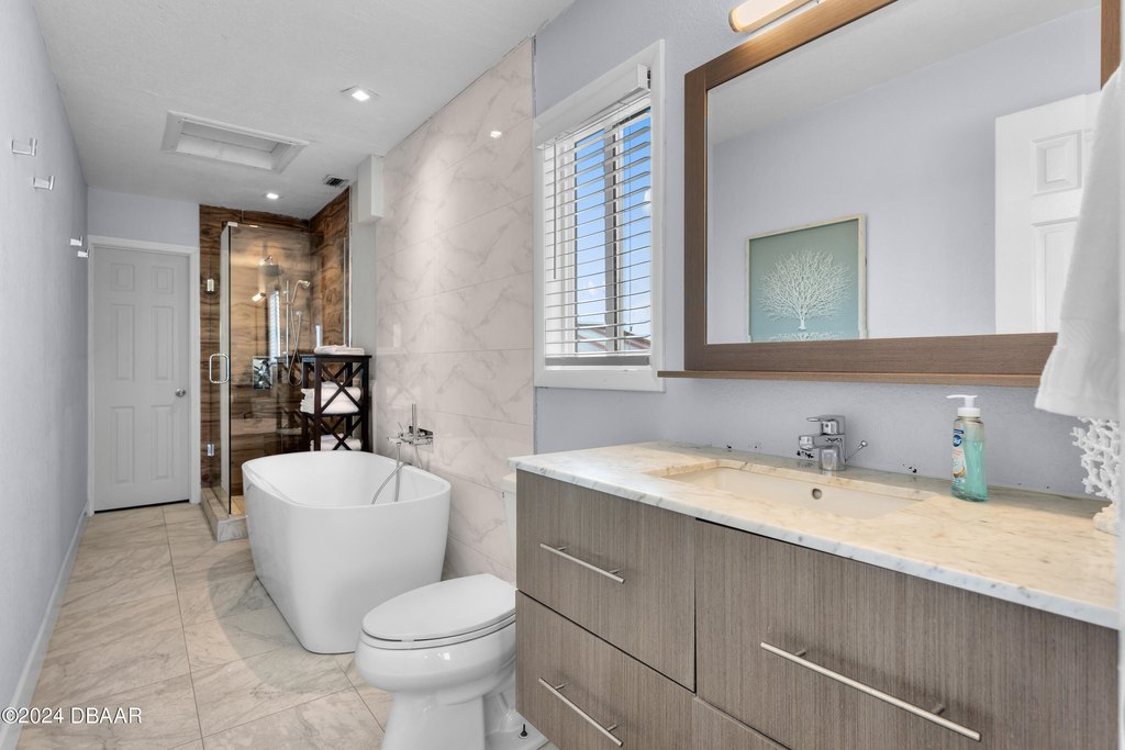 Port Orange, Florida, 32127, United States, 7 Bedrooms Bedrooms, ,7 BathroomsBathrooms,Residential,Forsale,1919170