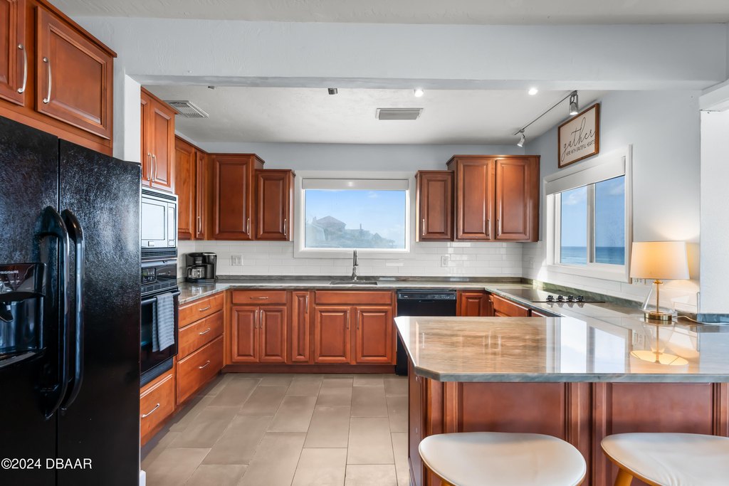 Port Orange, Florida, 32127, United States, 7 Bedrooms Bedrooms, ,7 BathroomsBathrooms,Residential,Forsale,1919170