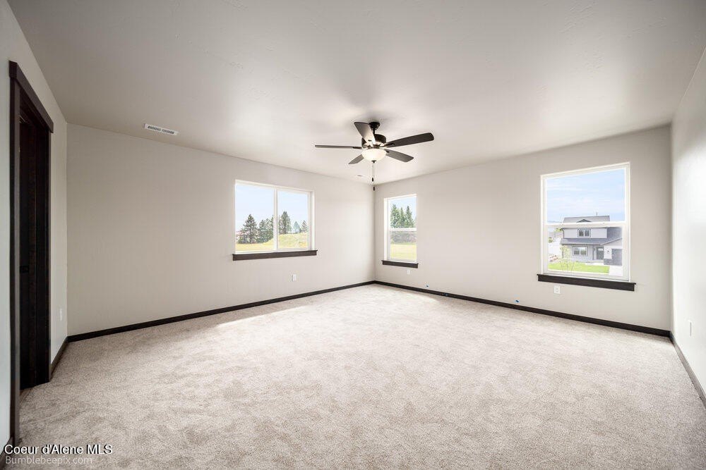 Post Falls, Idaho, 83854, United States, 4 Bedrooms Bedrooms, ,2.5 BathroomsBathrooms,Residential,Forsale,1913872