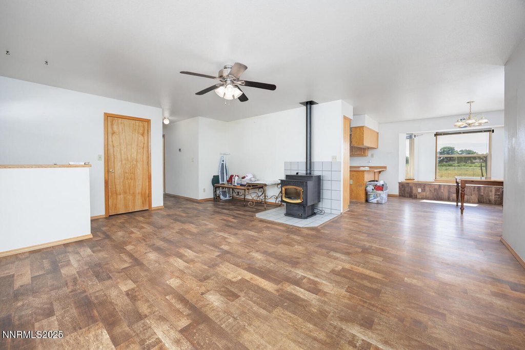 Fallon, Nevada, 89406, United States, 3 Bedrooms Bedrooms, ,2 BathroomsBathrooms,Residential,Forsale,1936744