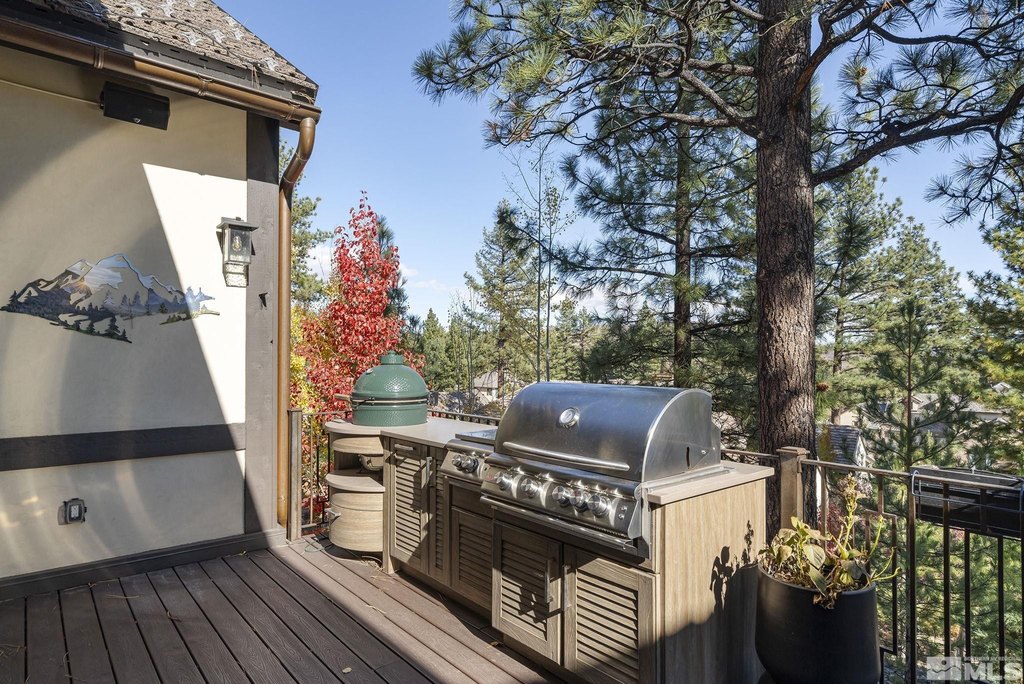 Reno, Nevada, 89511, United States, 4 Bedrooms Bedrooms, ,4.5 BathroomsBathrooms,Residential,Forsale,1936736