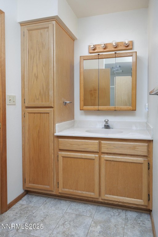 Fallon, Nevada, 89406, United States, 3 Bedrooms Bedrooms, ,2 BathroomsBathrooms,Residential,Forsale,1936744
