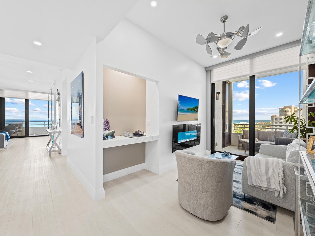 Highland Beach, Florida, 33487, United States, 2 Bedrooms Bedrooms, ,2 BathroomsBathrooms,Residential,Forsale,1905195