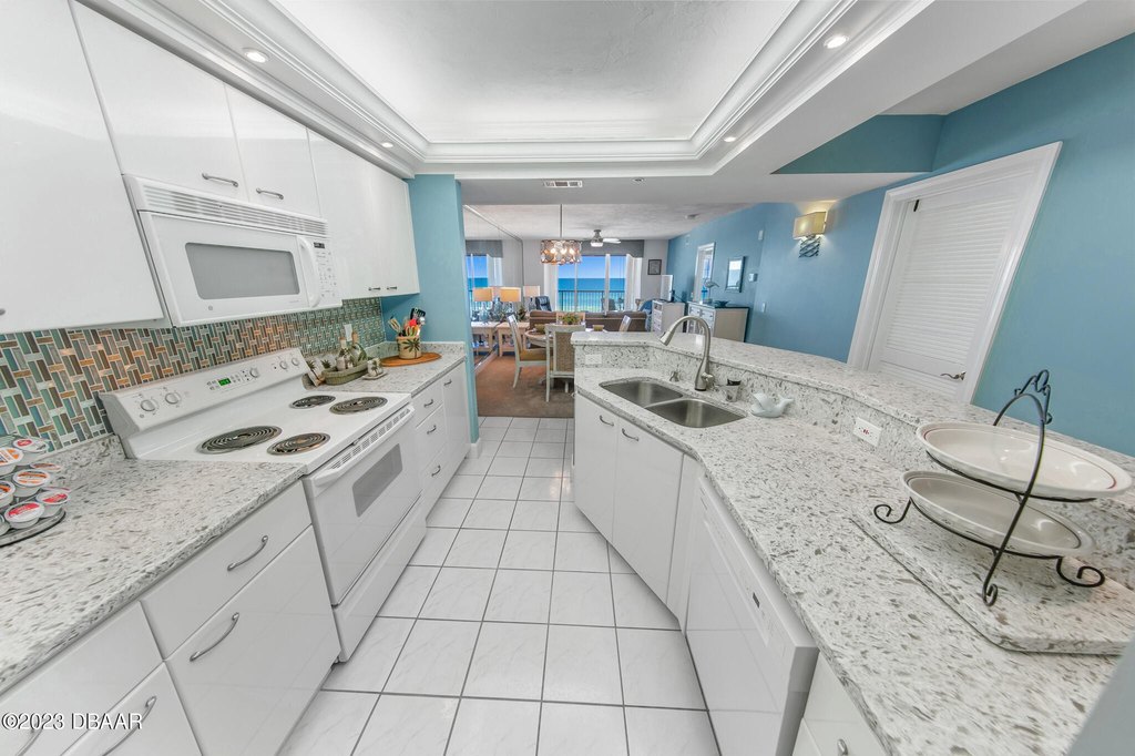 Ponce Inlet, Florida, 32127, United States, 2 Bedrooms Bedrooms, ,2 BathroomsBathrooms,Residential,Forsale,1964587