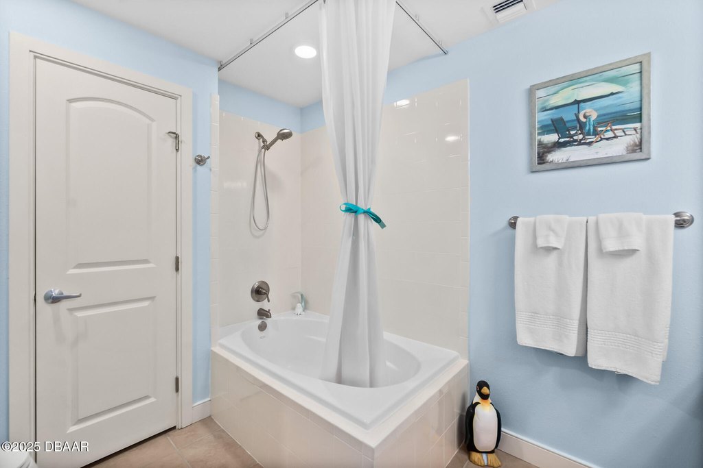 Daytona Beach Shores, Florida, 32118, United States, 2 Bedrooms Bedrooms, ,2 BathroomsBathrooms,Residential,Forsale,1900232