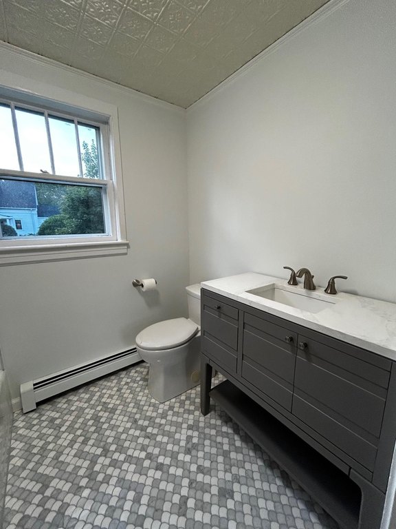 Hampton, New Hampshire, 03842, United States, 4 Bedrooms Bedrooms, ,2 BathroomsBathrooms,Residential,Forsale,1933935