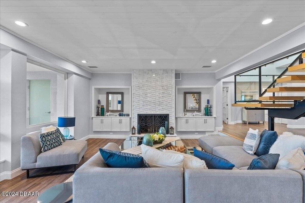 Ormond Beach, Florida, 32176, United States, 5 Bedrooms Bedrooms, ,3.5 BathroomsBathrooms,Residential,Forsale,1919174