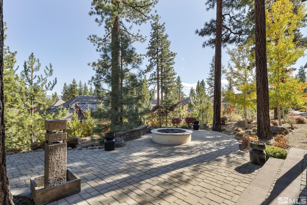 Reno, Nevada, 89511, United States, 4 Bedrooms Bedrooms, ,4.5 BathroomsBathrooms,Residential,Forsale,1936736